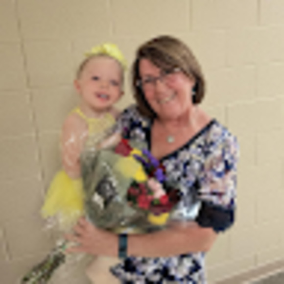 Meet your Posher, Traci - Picture 1 of 1